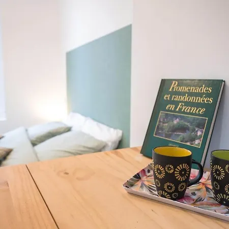 Cyrano - Le Logis Du Poete, Au Coeur Du Centre Historique Apartment *